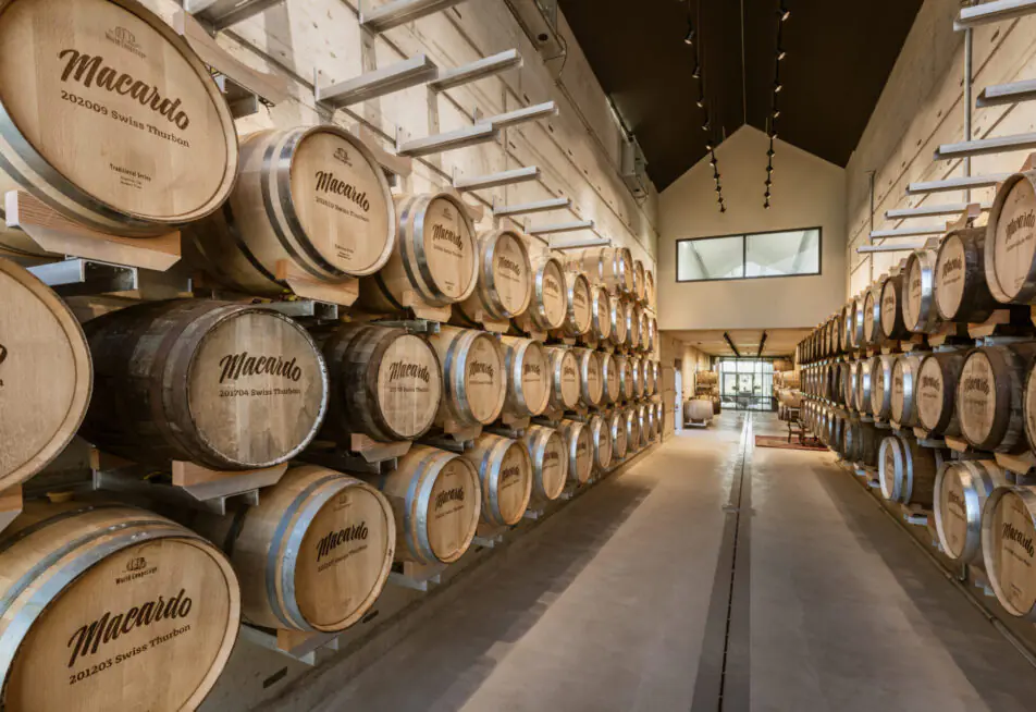 Macardo barrel storage