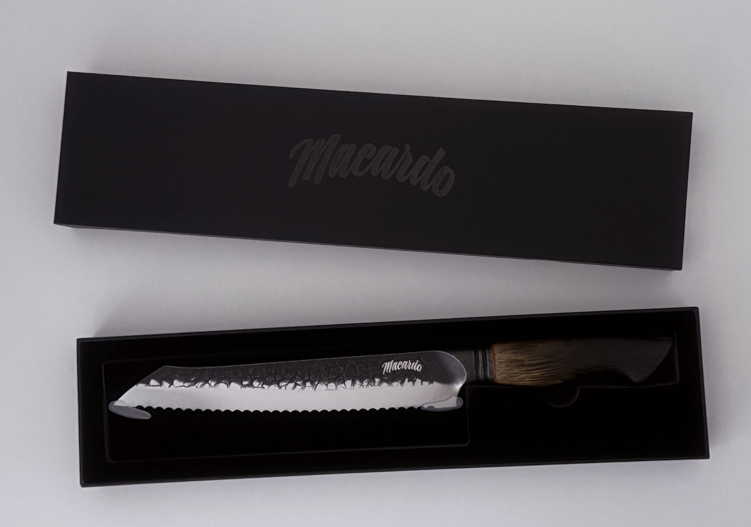 Macardo Brotmesser