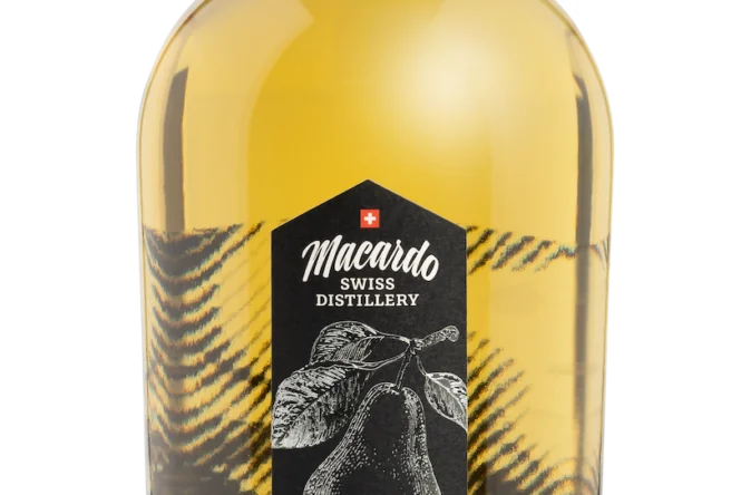 Macardo Pear and Smoke